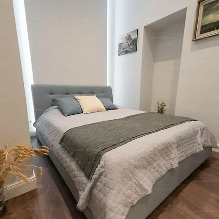 St Francis Of Assisi Superior Apartment *