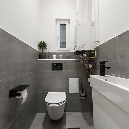 St Francis Of Assisi Superior Apartment